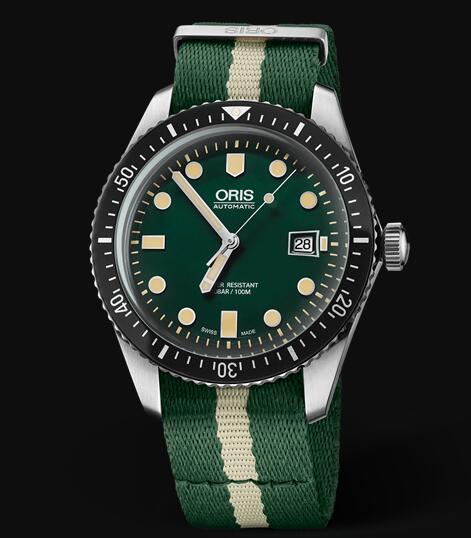 Oris Divers Sixty Five 42mm 01 733 7720 4057-07 5 21 24FC Replica Watch
